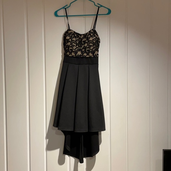 Wild Daisy Dress, Size Small, Lacy Top. Worn Once - Picture 1 of 2